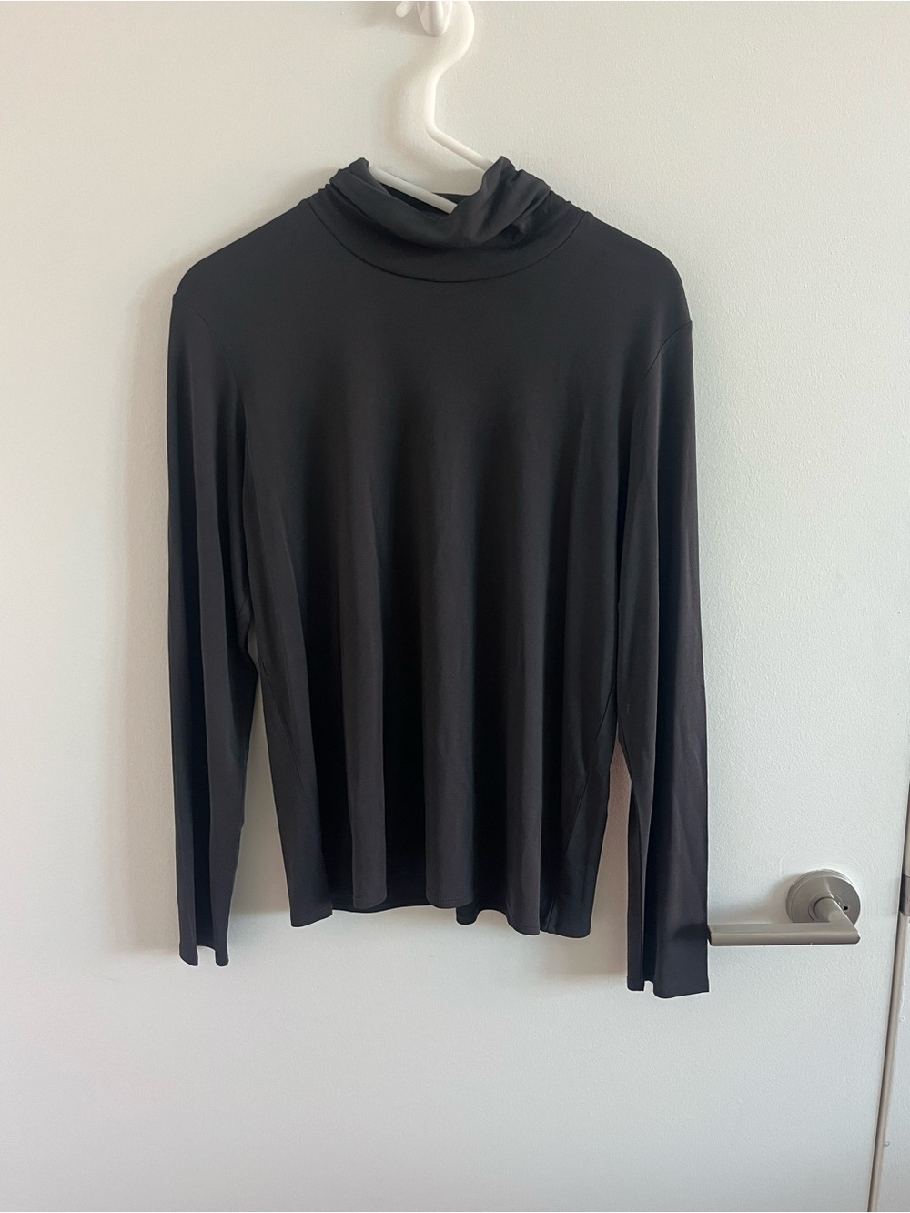 Eileen Fisher Dark Gray Long Sleeve Funnel Neck Top Size Medium 100% Silk